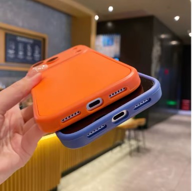 كفر آيفون بتصميم iPhone 17 Pro Max | حماية فاخرة